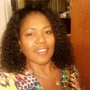 Meet your Posher, Beverly